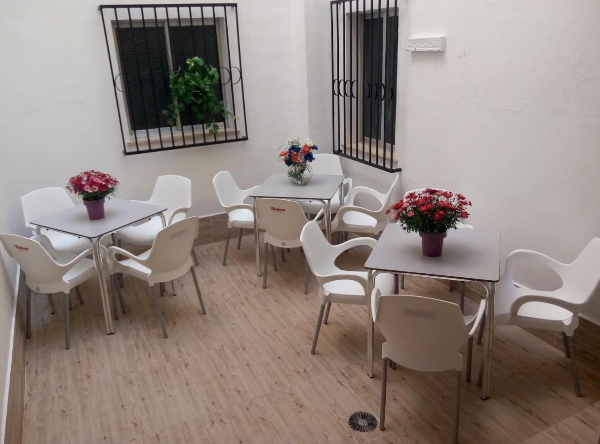 Guest House Lana Дения Екстериор снимка