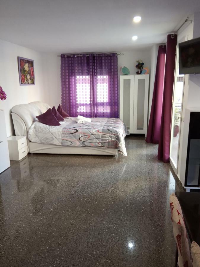 Guest House Lana Дения Екстериор снимка